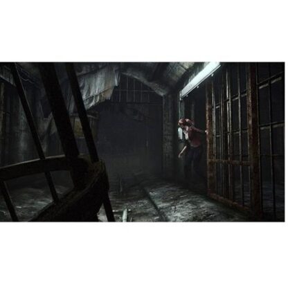 Resident Evil Revelations 2 Box Set - Screenshot 1